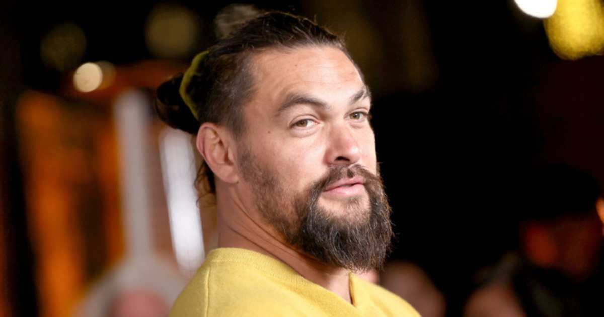  Jason Momoa reveals he fled Hawaii floods as storm batters Oahu (Getty Images)