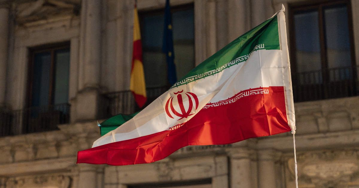 An online post claimed  Iran threatened to cut 99% of global internet traffic flowing through undersea cables (Olmo Blanco/Getty Images)