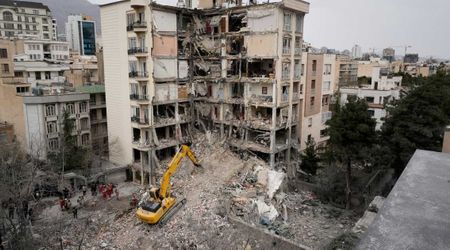 Trump claims US and Iran held ‘productive’ talks as Israel pounds ‘heart of Tehran’