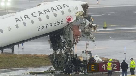 Fact Check: Was only one air traffic controller in the tower during LaGuardia crash?