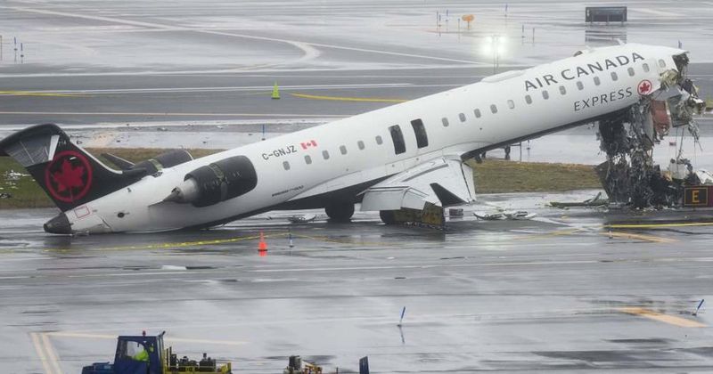 ‘Clear error’: LaGuardia air traffic controllers under fire after deadly Air Canada crash
