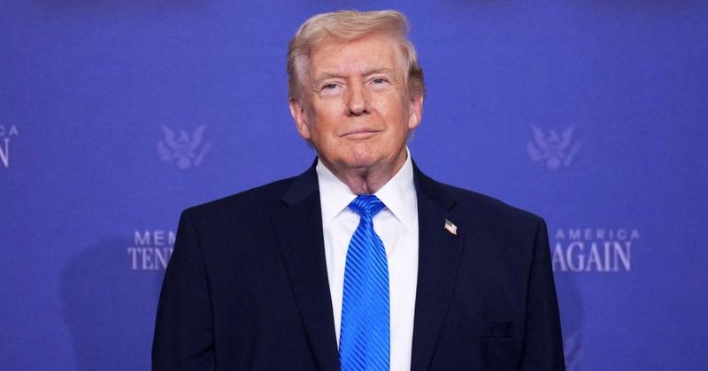 Trump casts mail-in ballot in Florida while denouncing mail voting as ‘cheating’