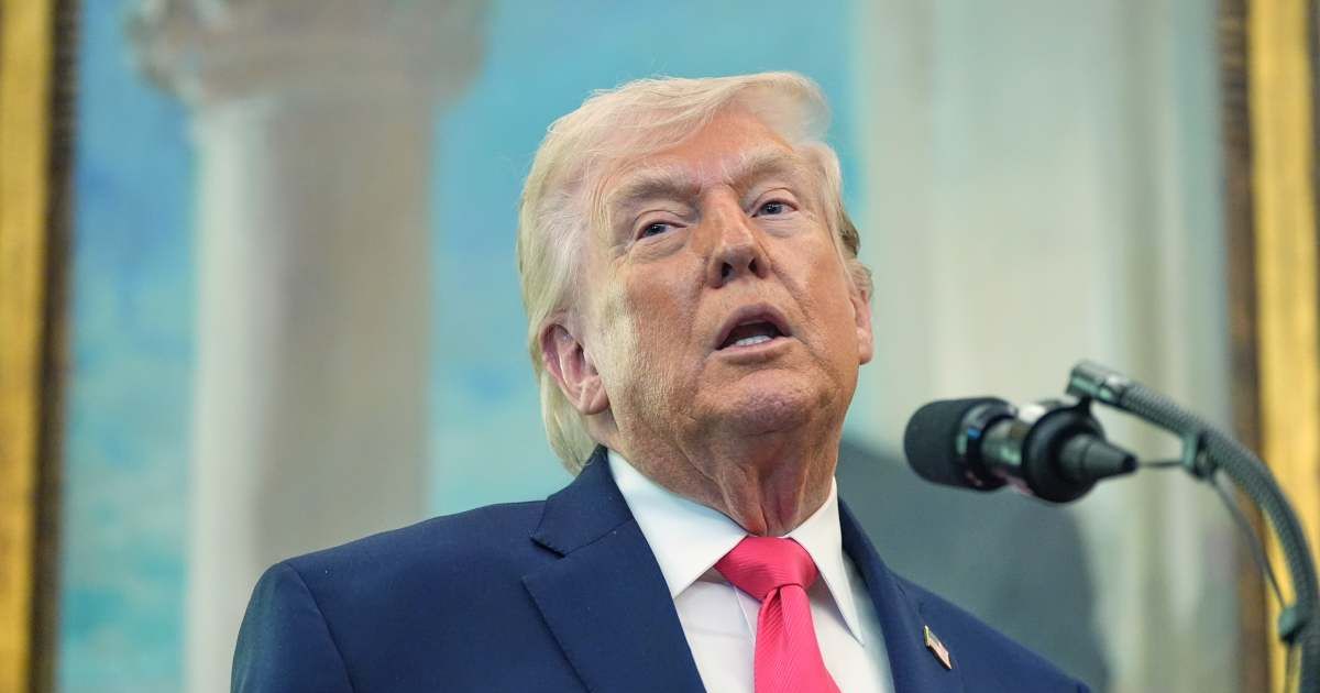 President Donald Trump speaks in the Oval Office of the White House on March 24, 2026, in Washington, DC (AP Photo/Alex Brandon)