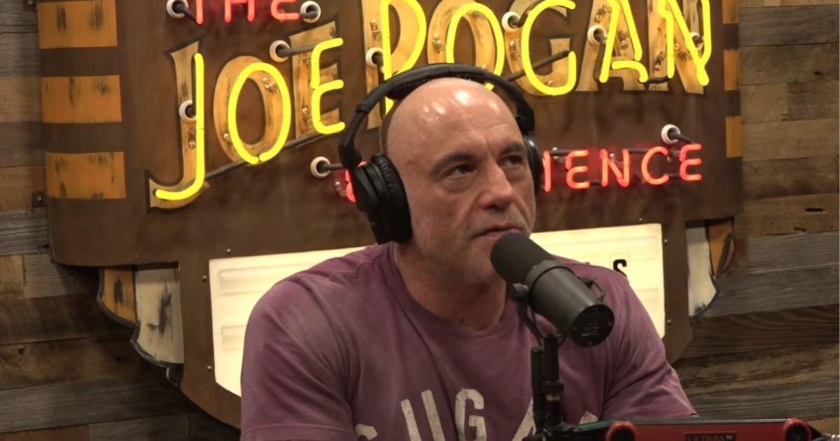 Joe Rogan claimed that past Democratic leaders like Barack Obama, Hillary Clinton, and Bill Clinton were tougher on immigration than President Donald Trump (Screengrab/PowerfulJRE/ YouTube)