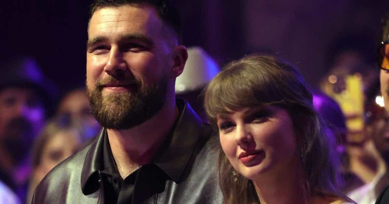 Taylor Swift and Travis Kelce debut as couple at iHeartRadio Music Awards 2026