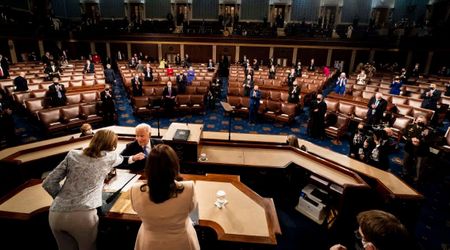 Senate clears DHS funding package in late-night vote, leaving out immigration enforcement agencies