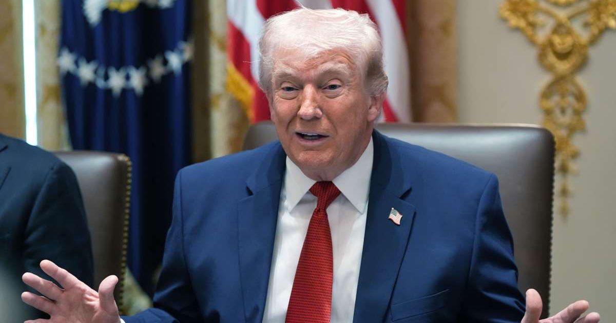 Trump wants voters to know exactly who is blocking a simple-majority vote to end the shutdown. (AP Photo/Alex Brandon)