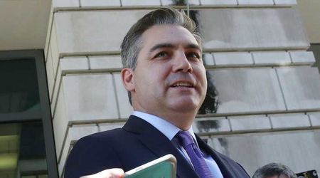 Jim Acosta reacts to ‘No Kings’ rally sign alluding to Trump dying while in office: ‘Very funny’