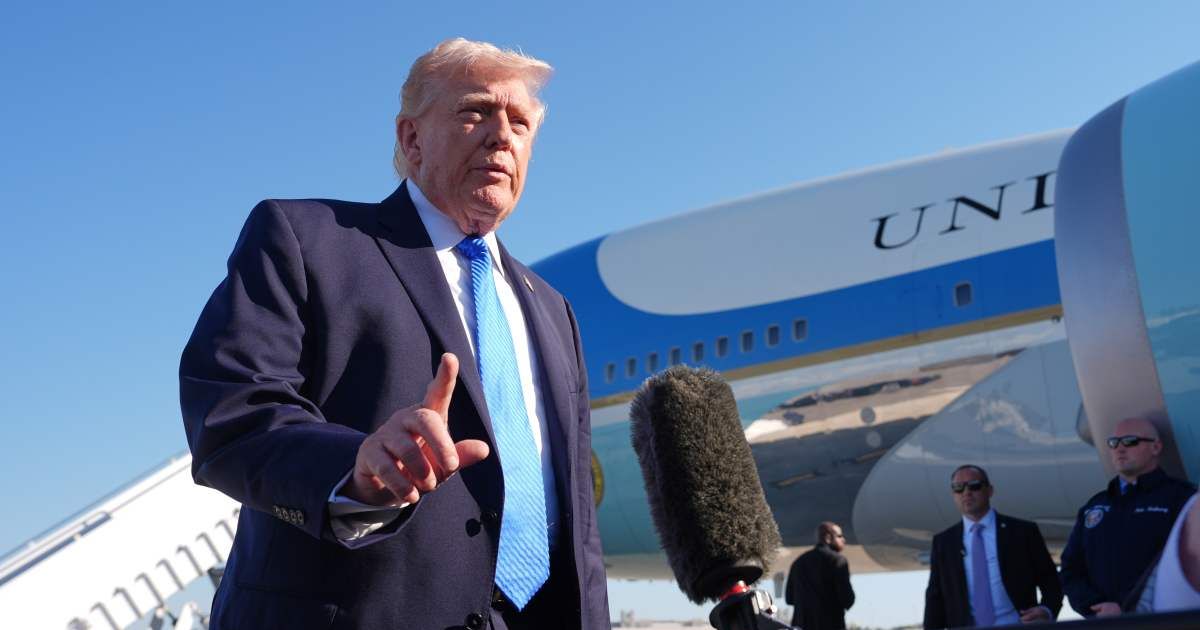 A viral screenshot claims President Donald Trump announced a major ground operation in Iran (AP Photo/Mark Schiefelbein)