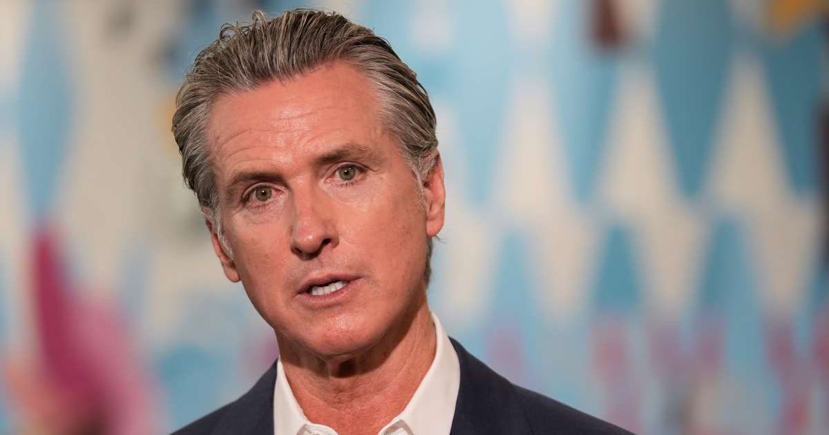 California Governor Gavin Newsom’s press office faced sharp criticism after a viral social media post appeared to overlook former President Joe Biden while praising Barack Obama (AP Photo/Damian Dovarganes, File)