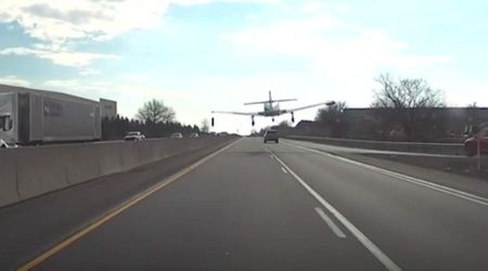 Plane lands between cars on Pennsylvania interstate, all onboard walk away safe