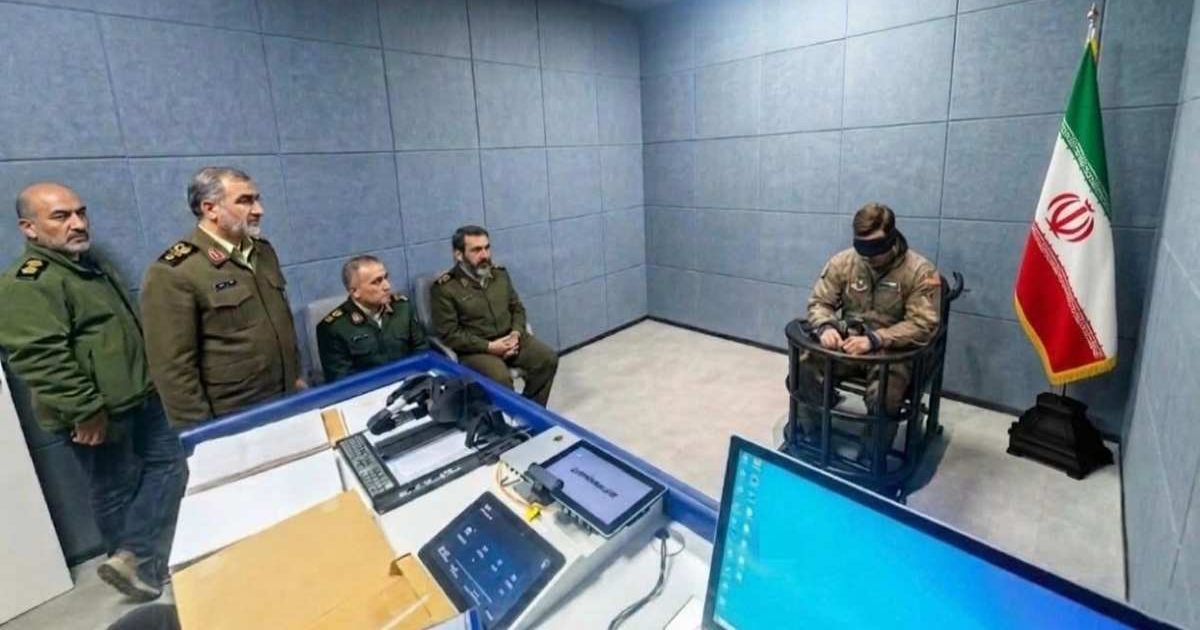 Viral image claims to show the captured American pilot being interrogated by Iranian officials (@AFRICANDEMOC/X)
