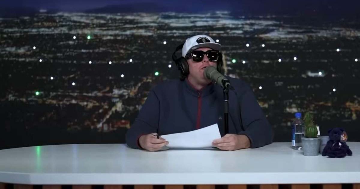 Tim Dillon used his podcast segment to roast Kristi Noem (Screengrab/X/@MarcoFoster_)