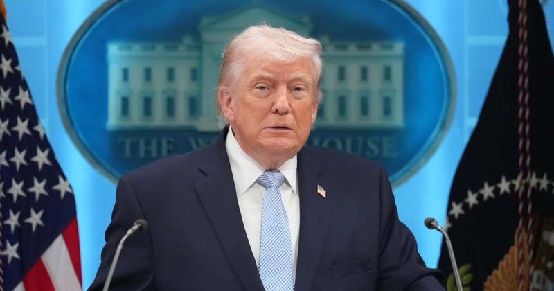 Fact Check: Is the claim that 24 lawmakers supported removing Trump real?