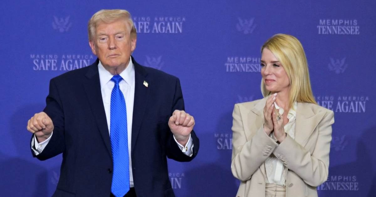 President Donald Trump participates in a roundtable discussion on public safety at a Tennessee Air National Guard Base, Monday, March 23, 2026, in Memphis, Tenn., with Attorney General Pam Bondi (AP Photo/Bruce Newman)
