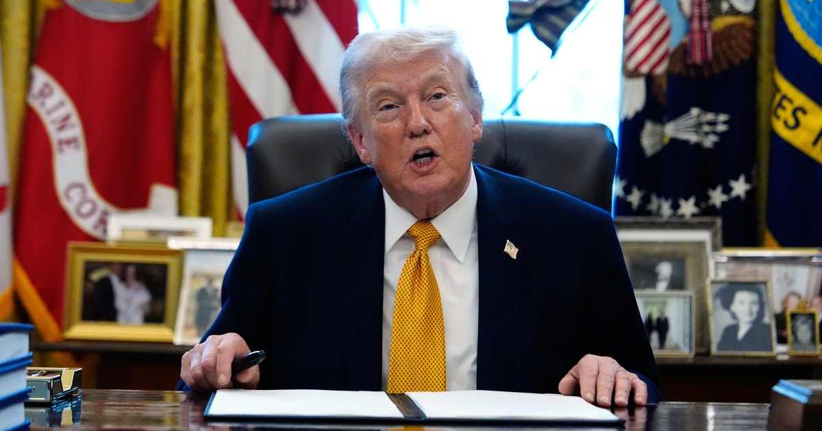 President Donald Trump reportedly made the promise to dole out pardons in a closed-door meeting (AP Photo/Julia Demaree Nikhinson)