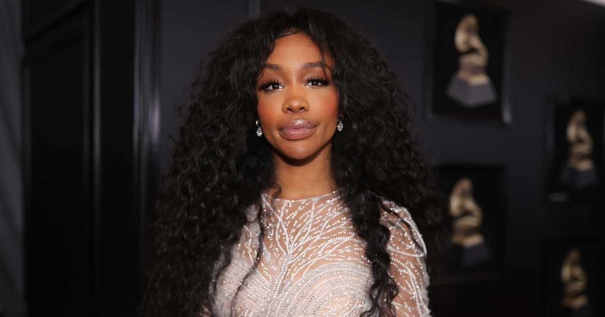 SZA shuts down rumors she was paid to be Justin Bieber's replacement if he dropped out of Coachella 2026 (Getty Images)