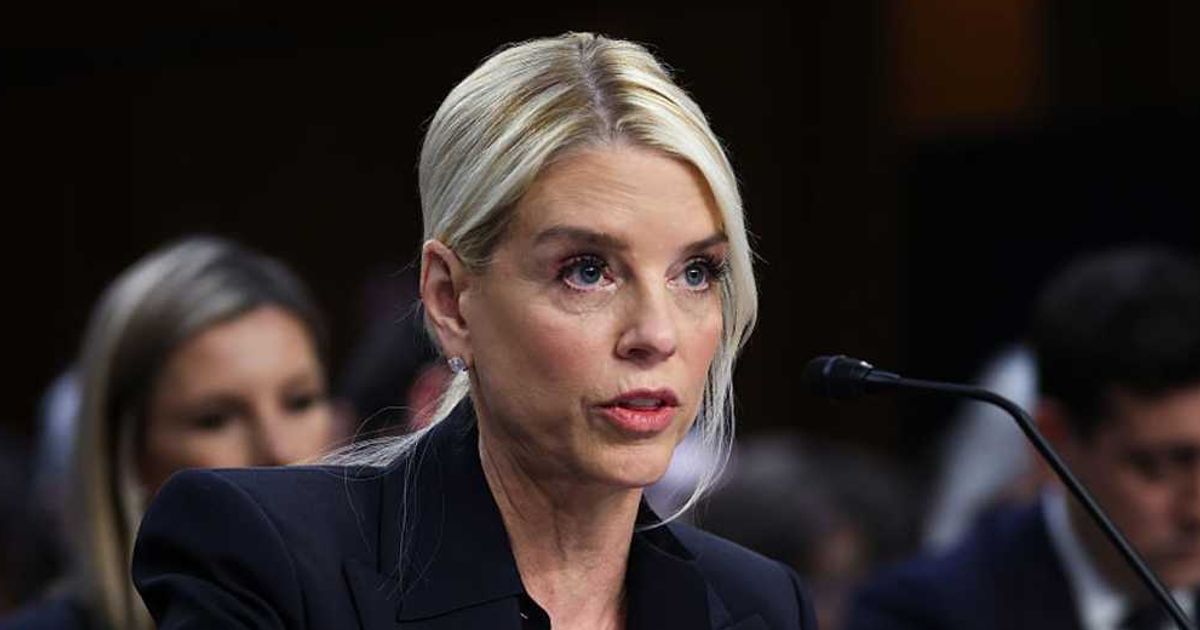Pam Bondi allegedly worked with Democratic-linked law firms (Getty Images)