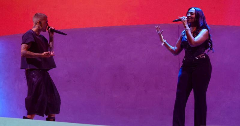 Fact Check: Did Justin Bieber kiss Tems live on stage during Coachella performance?