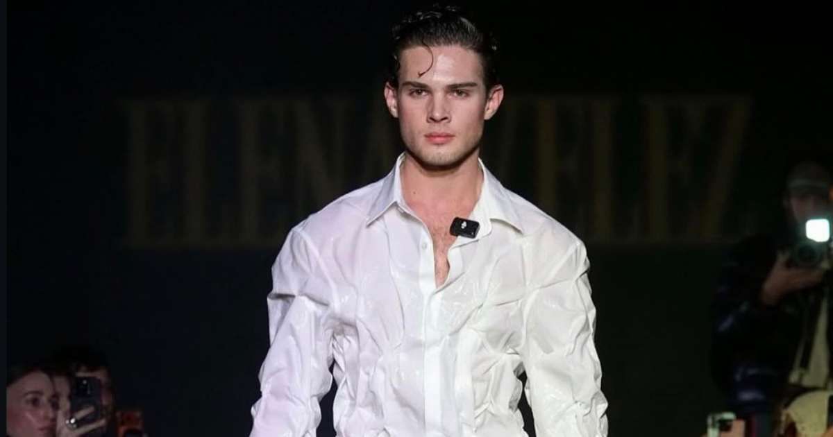 Braden Peters, known as Clavicular, was taken to hospital after a concerning livestream moment that ended suddenly (@clavicular/Instagram)