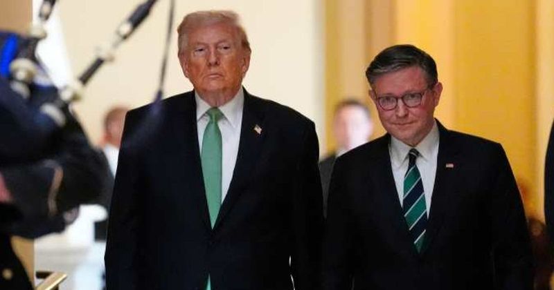 'Unify for the battlefield!' Trump urges GOP to save FISA as House passes 10-day extension