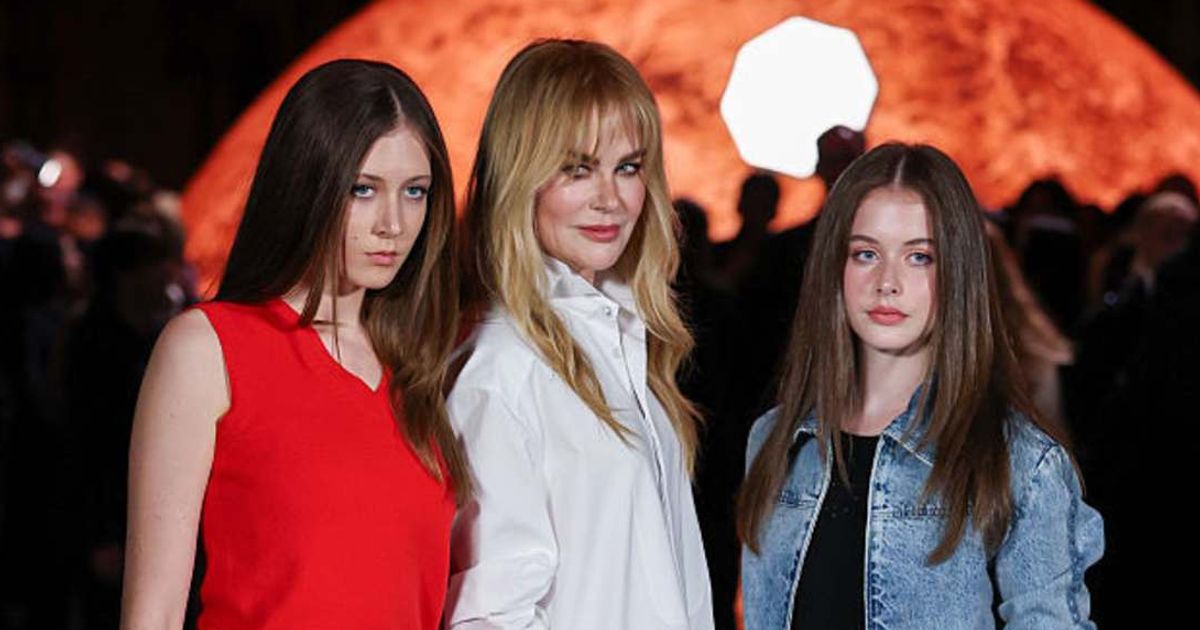 Nicole Kidman and her daughters shared a daily two-minute hug ritual to strengthen their bond (Getty Images)