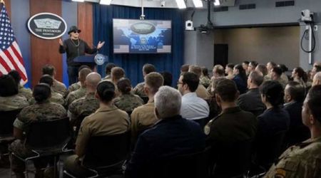 Fact Check: Is a photo showing Kid Rock addressing the Pentagon about the Strait of Hormuz real?