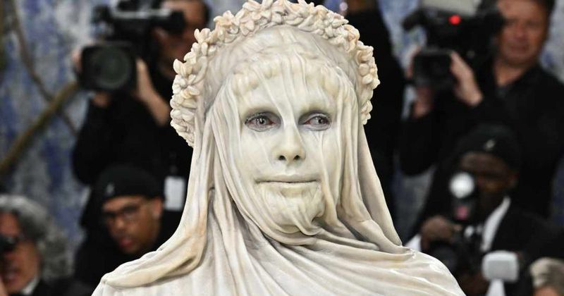 Heidi Klum stuns with ‘unrecognizable’ Greek statue transformation at Met Gala 2026