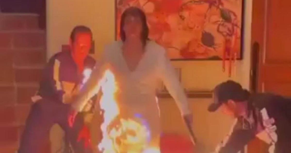 A viral video shared with the claim that Katy Perry has set herself on fire at Met Gala (@PopDrug/X)