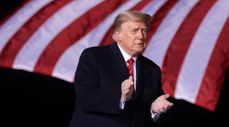 Trump’s massive $300M war chest leaves GOP donors anxious as allies wait for 2026 cash flood