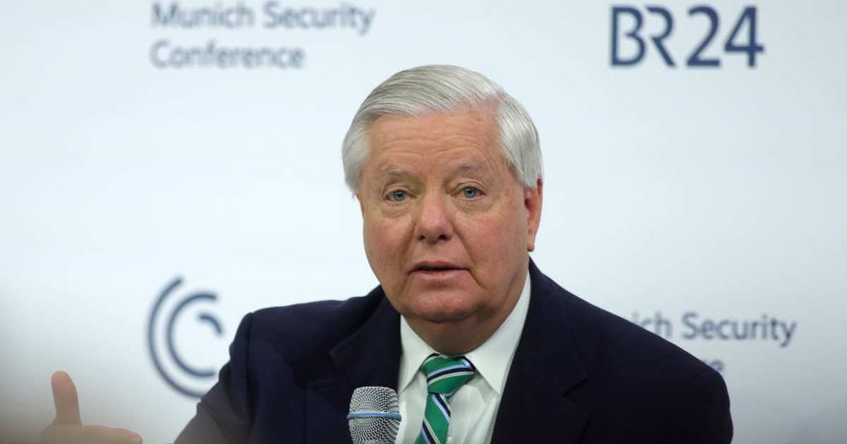 Lindsey Graham questioned Pakistan’s credibility as an Iran mediator, citing reports that Iranian aircraft used Pakistani bases during sensitive ceasefire talks (Getty Images)