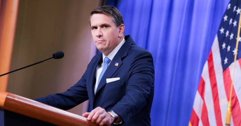 House Democrats seek answers over alleged DOJ payments to fired FBI employees