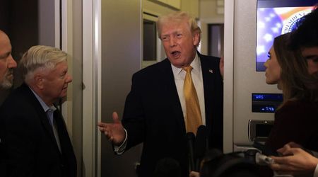 ‘I don’t!’: Trump rejects Hannity claim he enjoys press gaggles, says reporters ‘go for the kill’