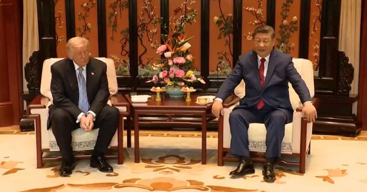 Xi Jinping appeared to sit slightly higher than Donald Trump during their Zhongnanhai meeting (@EricLDaugh/X)