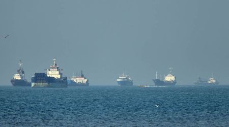 Iran, Oman in talks to secure Hormuz transit as Tehran advances new shipping control plan