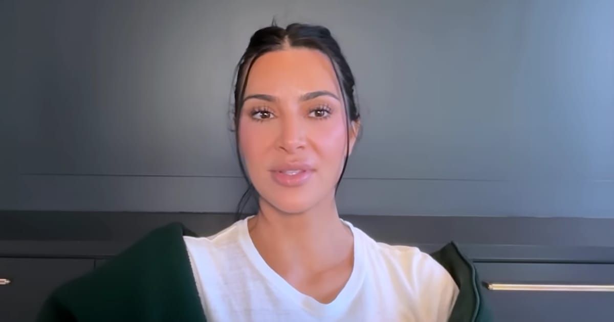 Kim Kardashian joked about wanting an IV drip for supplements and shared details about her strength training workout routine (Screengrab/Good Hang with Amy Poehler/ YouTube)