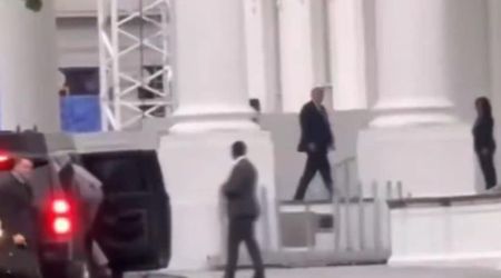 Fact Check: Was Trump seen rushing into White House at midnight?