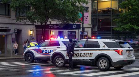 ‘Like nothing happened’: Tourists flock to White House day after deadly shooting 