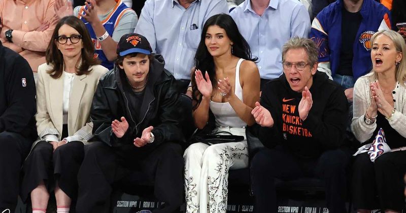 Tina Fey sets the record straight on Timothee Chalamet ‘manspreading’ controversy: ‘We have no beef’