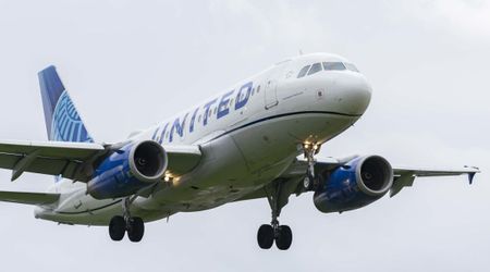 United Airlines flight diverted after passenger allegedly tries to breach cockpit