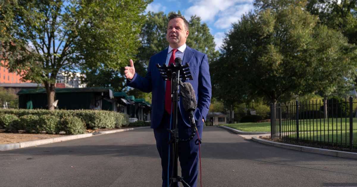 Pulte’s appointment announcement sparked bipartisan criticism, as opponents questioned his absence of military and intelligence credentials (AP Photo/Mark Schiefelbein, File)