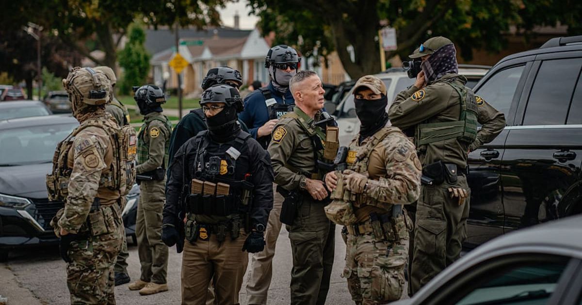 A viral social media rumor claimed that ICE detained 14 undocumented immigrants who were allegedly planning to target voting precincts during California’s primary elections (Getty Images)