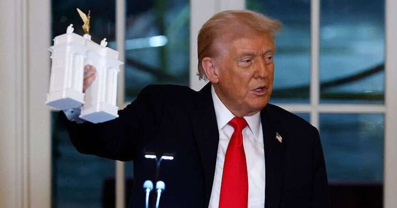 FAA gives green light to Trump’s 250-foot 'triumphal arch’ as it likely poses no risk to aviation
