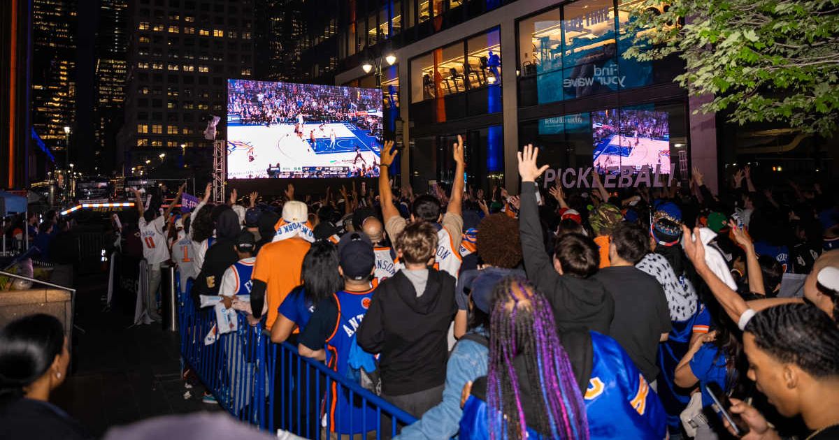 New York City law enforcement coordinates with federal protection agents to enforce strict street closures around Seventh Avenue on Monday, preempting rowdy arena crowds and safety hazards (Angelina Katsanis/Getty Images)