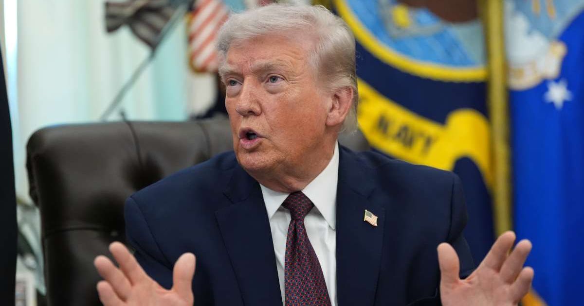 Trump halted the intelligence chief nomination, linking confirmation to broader demands over surveillance authorities and voter-ID legislation (AP Photo/Alex Brandon)