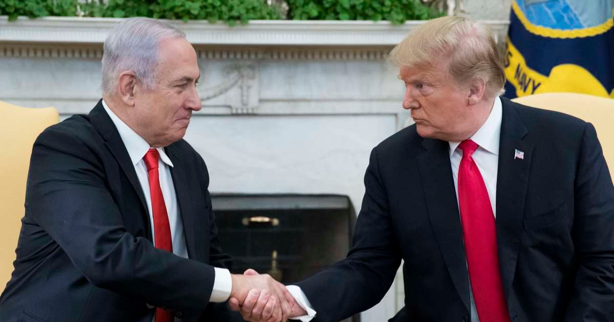 Viral report claims that Donald Trump is planning a 'regime change' in Israel following the deal with Iran (Getty Images)
