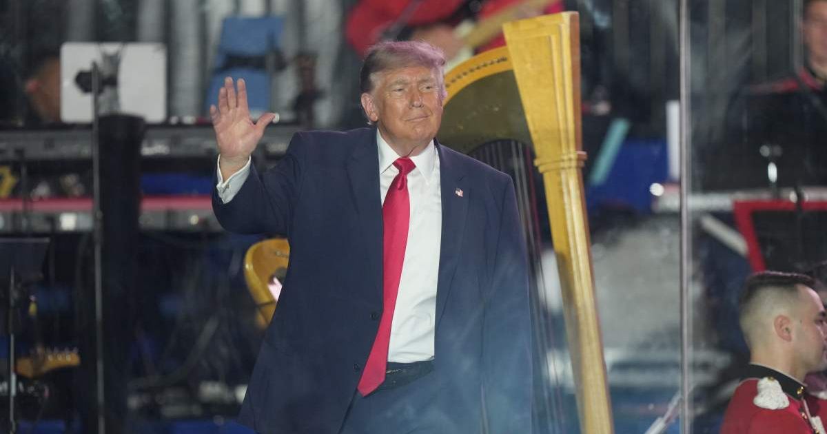 President Donald Trump waves after speaking at the opening of the Great American State Fair on the National Mall, Wednesday, June 24, 2026, in Washington (AP Photo/Alex Brandon)
