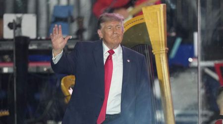 Trump says Reflecting Pool looks 'perfect', praises White House ballroom