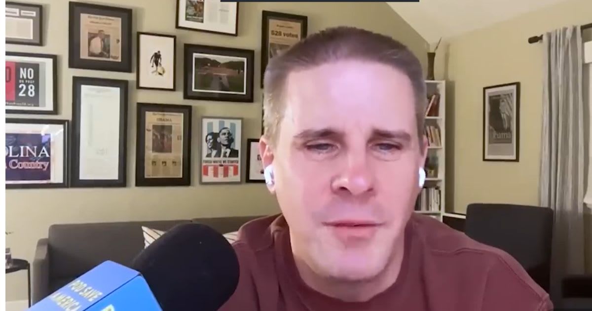 Dan Pfeiffer, the co-host of 'Pod Save America', said that recent primaries showed progressives outpaced the establishment, with wins over incumbents reflecting growing voter frustration (Screengrab/Pod Save America/YouTube)