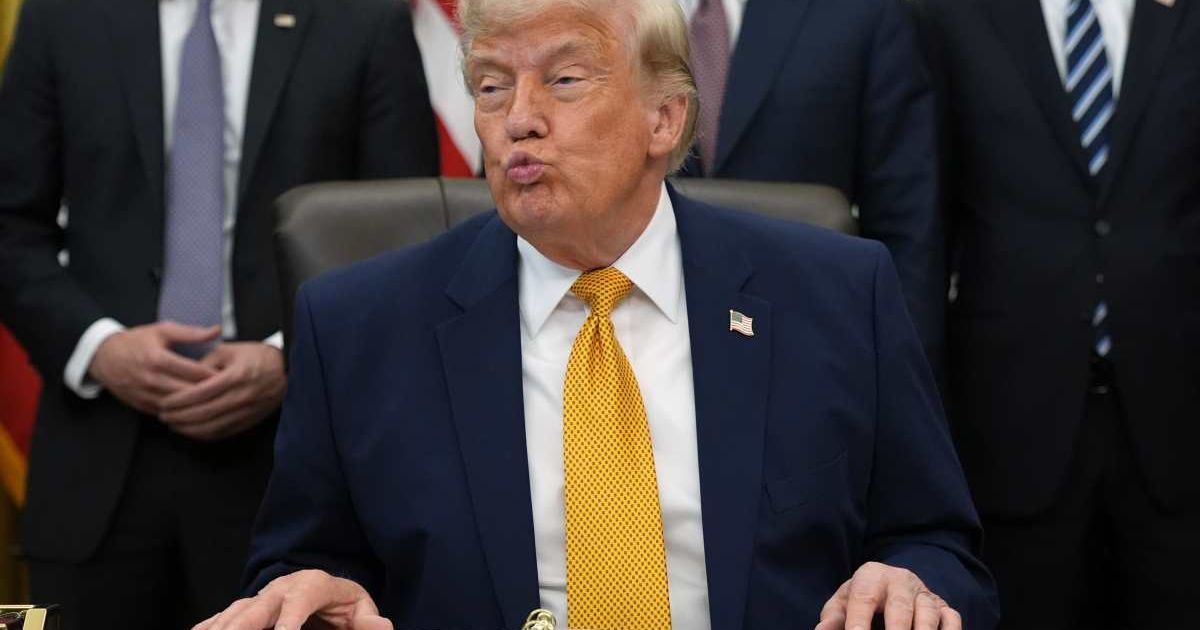 President Donald Trump speaks in the Oval Office of the White House during an executive order signing about quantum computing, Monday, June 22, 2026, in Washington (AP Photo/Jacquelyn Martin)
